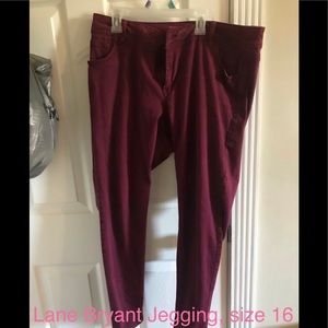 Lane Bryant maroone jegging size 16short GUC